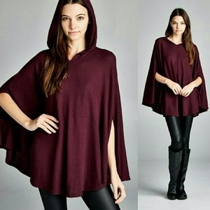 Burgundy loose sweater with Hoodie