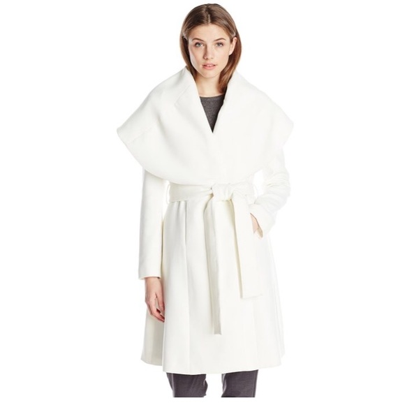 || HP || Keepsake | Ivory Cape Tie Front Wrap Coat - Picture 2 of 3