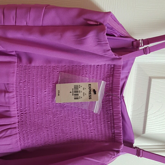 Express Dress - Picture 2 of 4