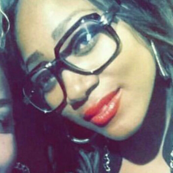 Meet your Posher, Catrina