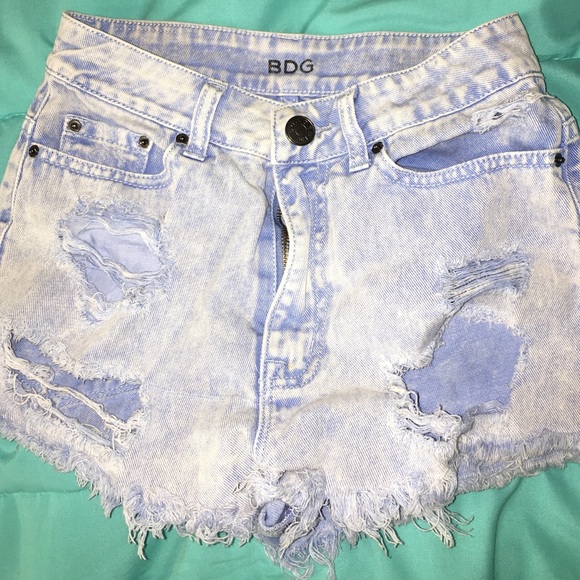 URBAN OUTFITTERS CHEEKY HIGH WAISTED SHORTS