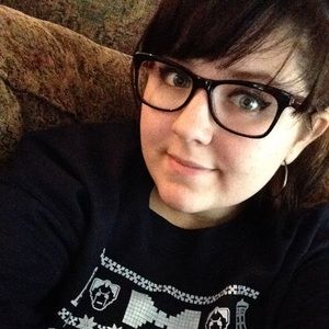 Meet your Posher, Raena