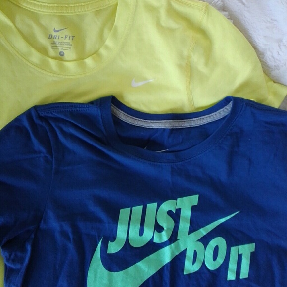 Nwot Nike drifit t and just do it tee 2 4 1