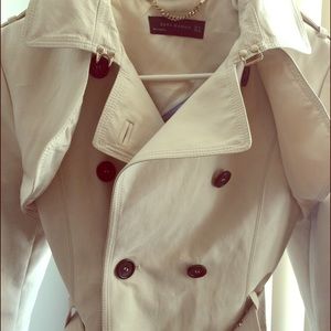 Zara Women's trench coat