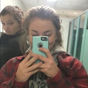 Meet your Posher, Maddi