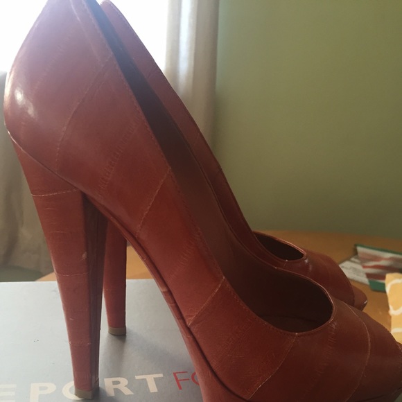 AUTHENTIC YSL platform Cognac pumps - Picture 2 of 4