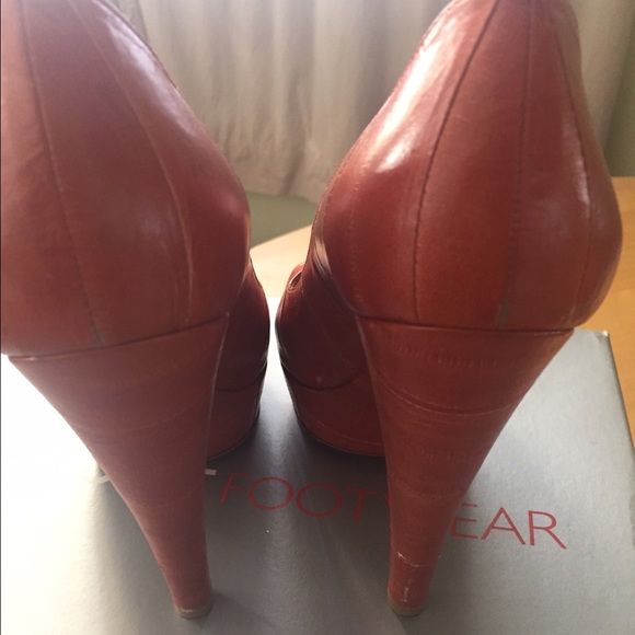 AUTHENTIC YSL platform Cognac pumps - Picture 3 of 4