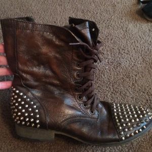 Steve Madden boots