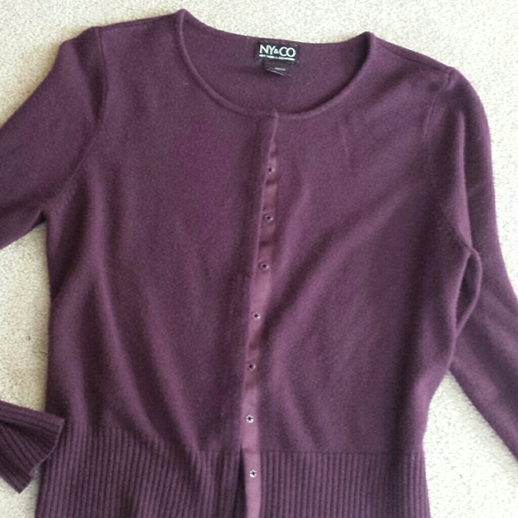Sweater,snaps up frony, 3/4 sleeves