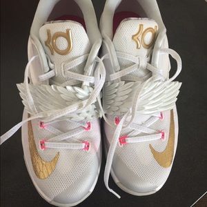 Nike KD 7 aunt pearl