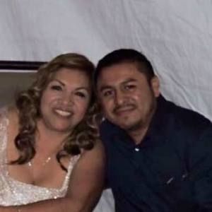 Meet your Posher, Ahilda