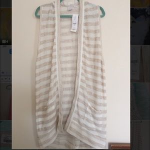 Long Short-Sleeve Cardigan