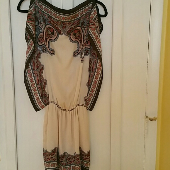 Elegant MAX STUDIO Tunic - Picture 1 of 3