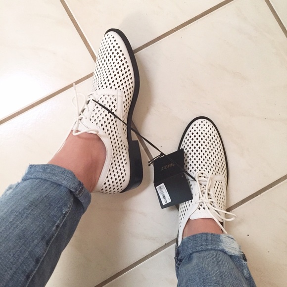perforated oxfords