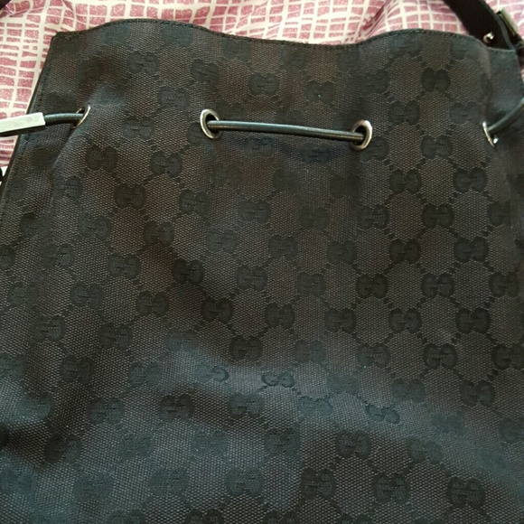 Guccis hobo bag