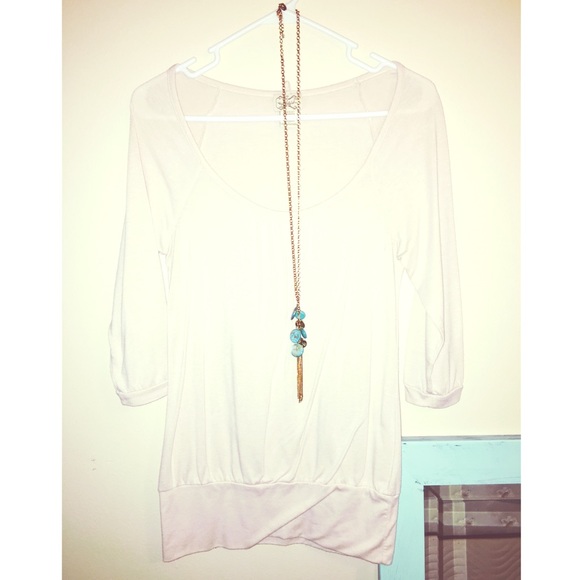 Dillard's Long Cotton Top! Size Medium!