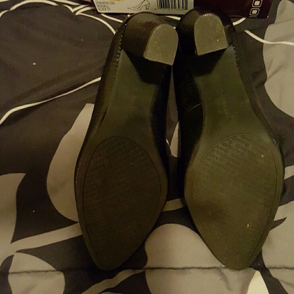 Bandolino - Picture 2 of 4