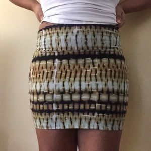 **NEVER BEEN WORN** tye dye style skirt