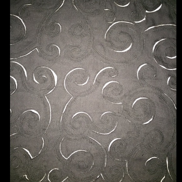 NWT💁🏻Black Swirl Shift Dress - Picture 3 of 4