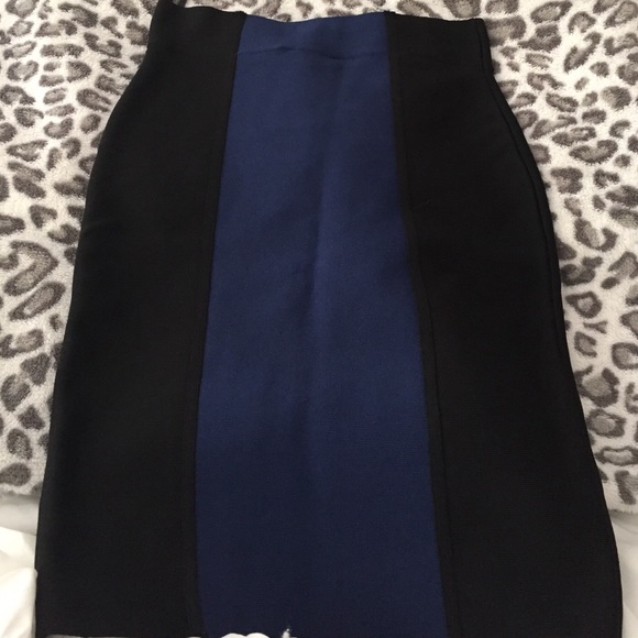 BCBG Maxazria Power Skirt
