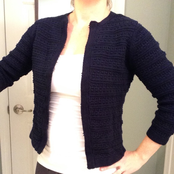 NWT 🎀 Vineyard Vines Cardigan - Picture 3 of 3