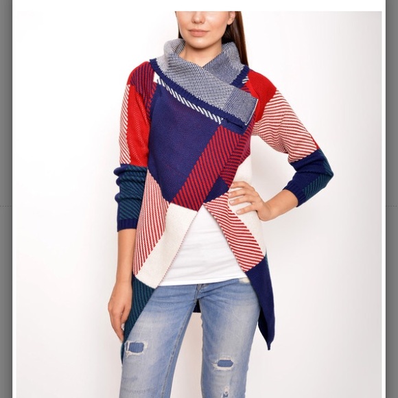 Square mock neck cardigan