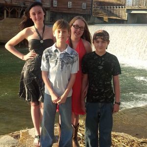 Meet your Posher, Angela