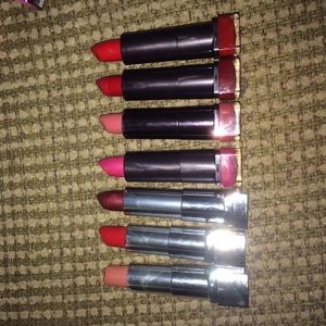 LIPSTICK BUNDLE :) 👄