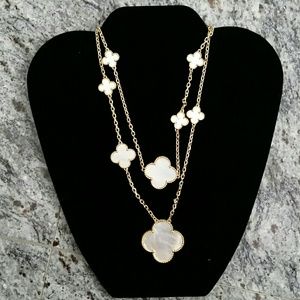 Mother of Pearl Clover Necklace