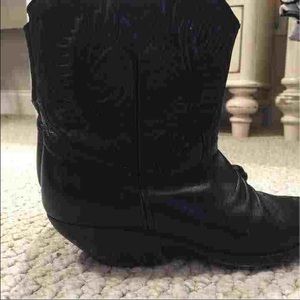 Vintage cow girl boots