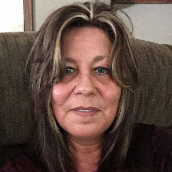 Meet your Posher, Joyce - Picture 1 of 1