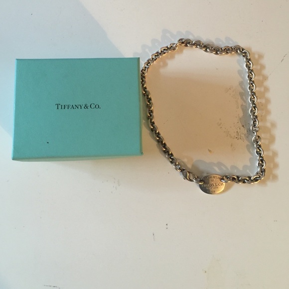 Tiffany & Co necklace and key chain