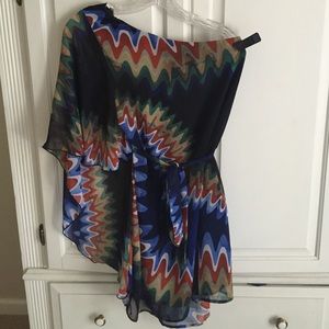 One shoulder slowly patterned dress size S
