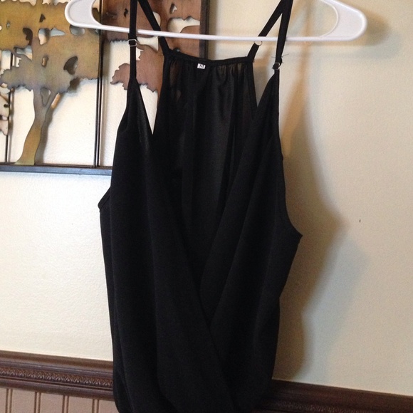 Low Cut Tank Top