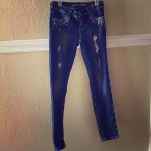 Blue distress jeans
