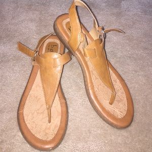 BOC BORN BROWN LEATHER SANDALS