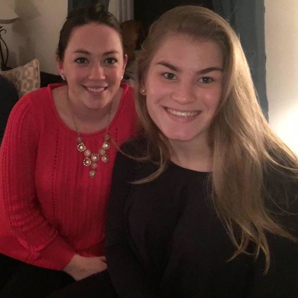 Meet your Posher, Yna