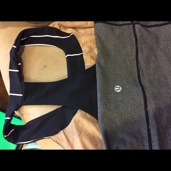 Lulu lemon workout tank - Picture 3 of 3