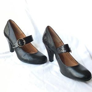Sofft Mary Jane heels.