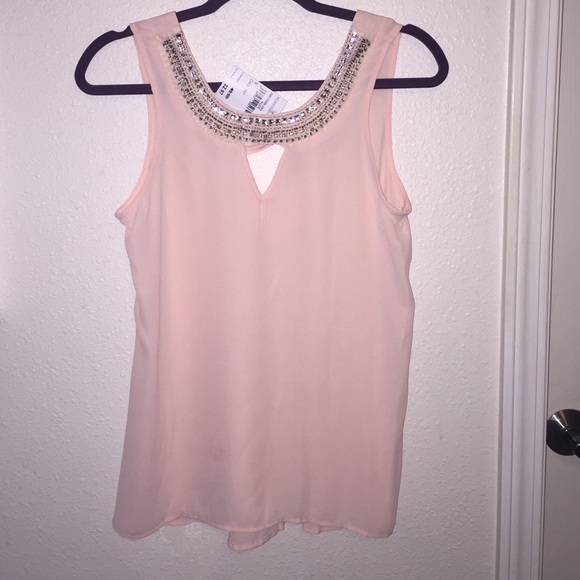 Size S blush pink blouse.