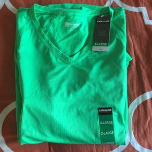 New Athletic fitness shirt. Kirkland brand.