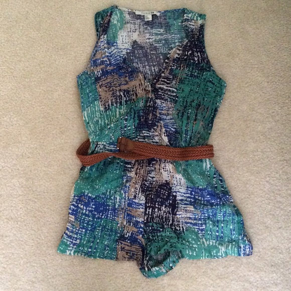 Super cute blue romper with belt, size small