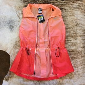 Nike runners vest