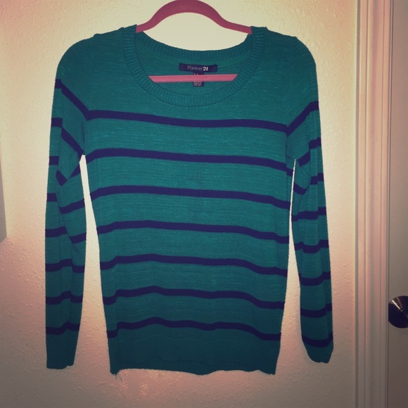Green and navy blue stripped long sleeve