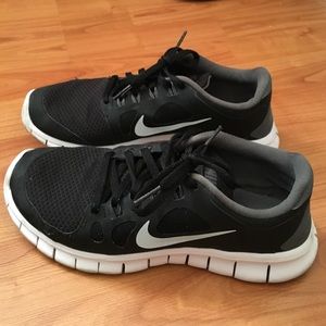 Nike Free Runs 5.0