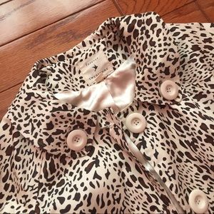 Adorable animal print 3/4 length sleeve jacket