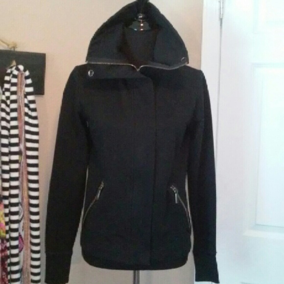 Banana Republic Tops - Banana Republic sweatshirt