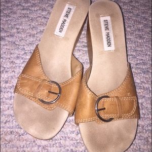 Steve Madden Wedged Heel Sandal