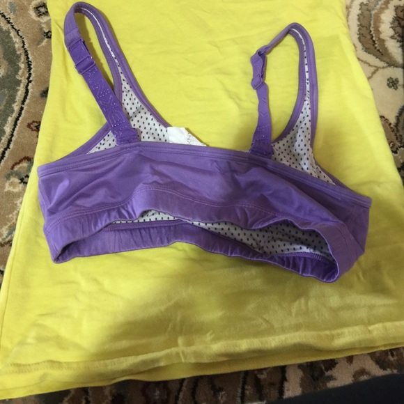 Sports bra - Picture 2 of 2