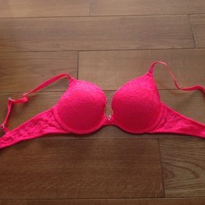 hot pink push up t shirt bra size 34B